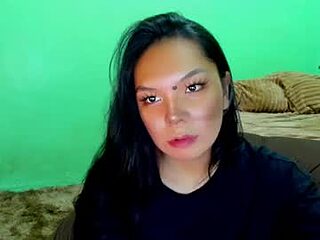 mhiafebbi live webcam thumbnail