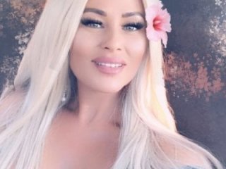 MILFBARBY live webcam thumbnail