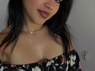 MiaCrush69 live webcam thumbnail