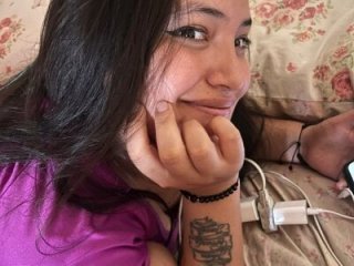 MiaRouss69 live webcam thumbnail