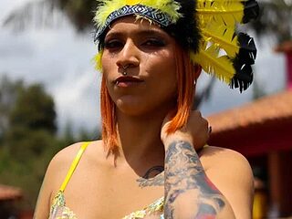 Mia_0-4 live webcam thumbnail