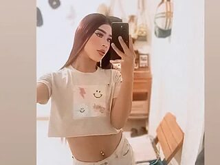 Mia_Colucci25 live webcam thumbnail