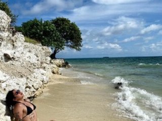 Mia_for_you_lovee live webcam thumbnail