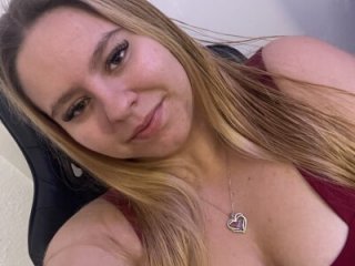 Mia_lou05 live webcam thumbnail