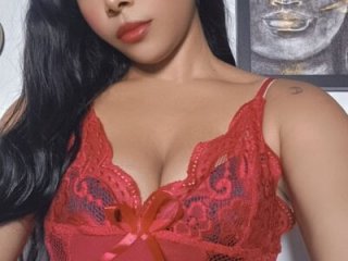 Mia_sexylatin live webcam thumbnail