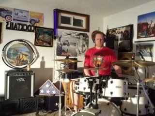 Mic_Oxinner live webcam thumbnail