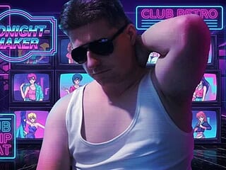 Midnight-Maker live webcam thumbnail