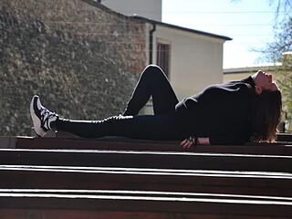 Midnight_Munch live webcam thumbnail