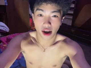 Midnight_snack live webcam thumbnail
