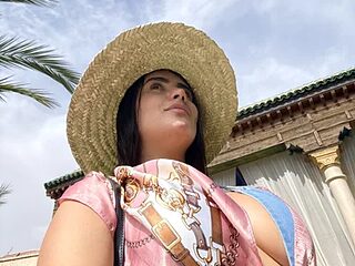 Miilana_ live webcam thumbnail