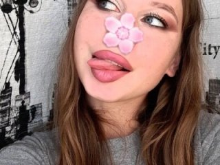 Mikki5P live webcam thumbnail