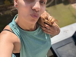 MilaHaseundRoger live webcam thumbnail