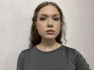MilaVeros live webcam thumbnail