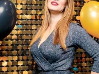 Milana8263 live webcam thumbnail