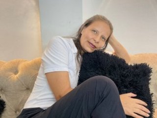 Milf_karlye live webcam thumbnail