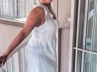 MilkBarbie live webcam thumbnail