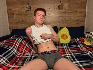 MillanRoyce live webcam thumbnail