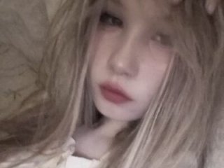 MilliLiss live webcam thumbnail