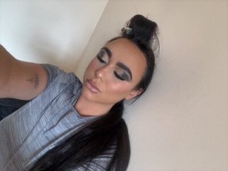 MillieB live webcam thumbnail
