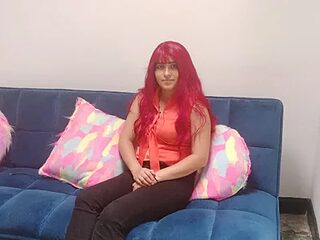 Milly_Dirtyn live webcam thumbnail