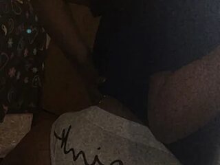 MimiMocha live webcam thumbnail