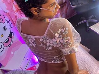 Mimi_RubyJane live webcam thumbnail