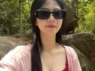 Mina79 live webcam thumbnail