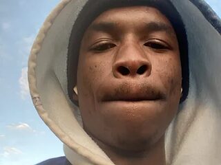 Minathi25410 live webcam thumbnail