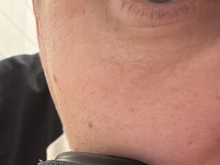 Minmoi1984 live webcam thumbnail