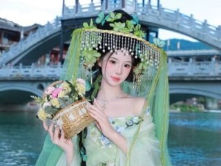 Minnie-baby live webcam thumbnail