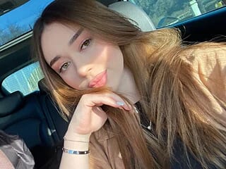 Mira_Blow live webcam thumbnail
