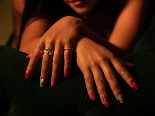 MissAmbeer live webcam thumbnail