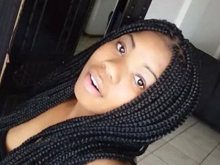 MissAssQueen live webcam thumbnail