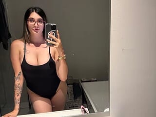 MissChampagne86 live webcam thumbnail
