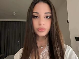 MissDaniela live webcam thumbnail