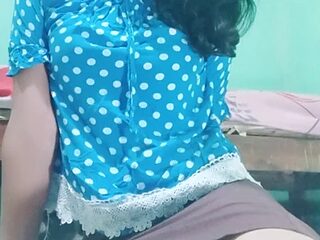 MissDreamGirlXO live webcam thumbnail