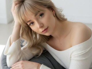 MissLisaX live webcam thumbnail