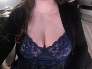 MissSluttyLeeloo live webcam thumbnail