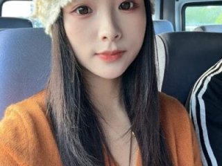 MissU_558 live webcam thumbnail