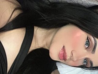 Miss_emma1 live webcam thumbnail