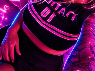 Missblondy39 live webcam thumbnail