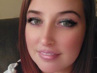 Misswetkitty35 live webcam thumbnail
