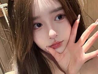 Miuxu_8800 live webcam thumbnail