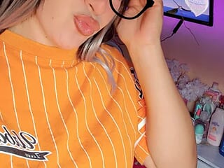 mia69rober live webcam thumbnail