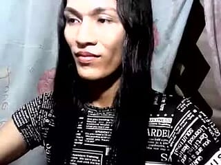 mia_huge_cock live webcam thumbnail
