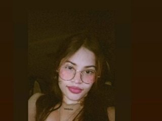 mia_sexgirl live webcam thumbnail