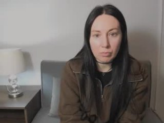 miaalluring live webcam thumbnail