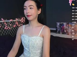 miarielle live webcam thumbnail