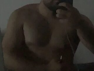 michael23110 live webcam thumbnail