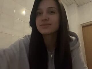 michaeleanidi live webcam thumbnail